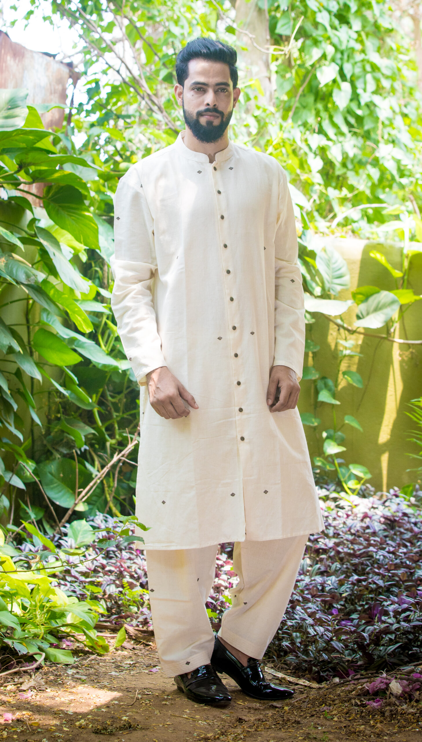 Handloom Kotpad (Cream) - Image 3