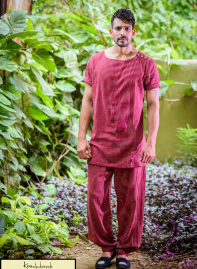 Handloom Kotpad (Maroon)